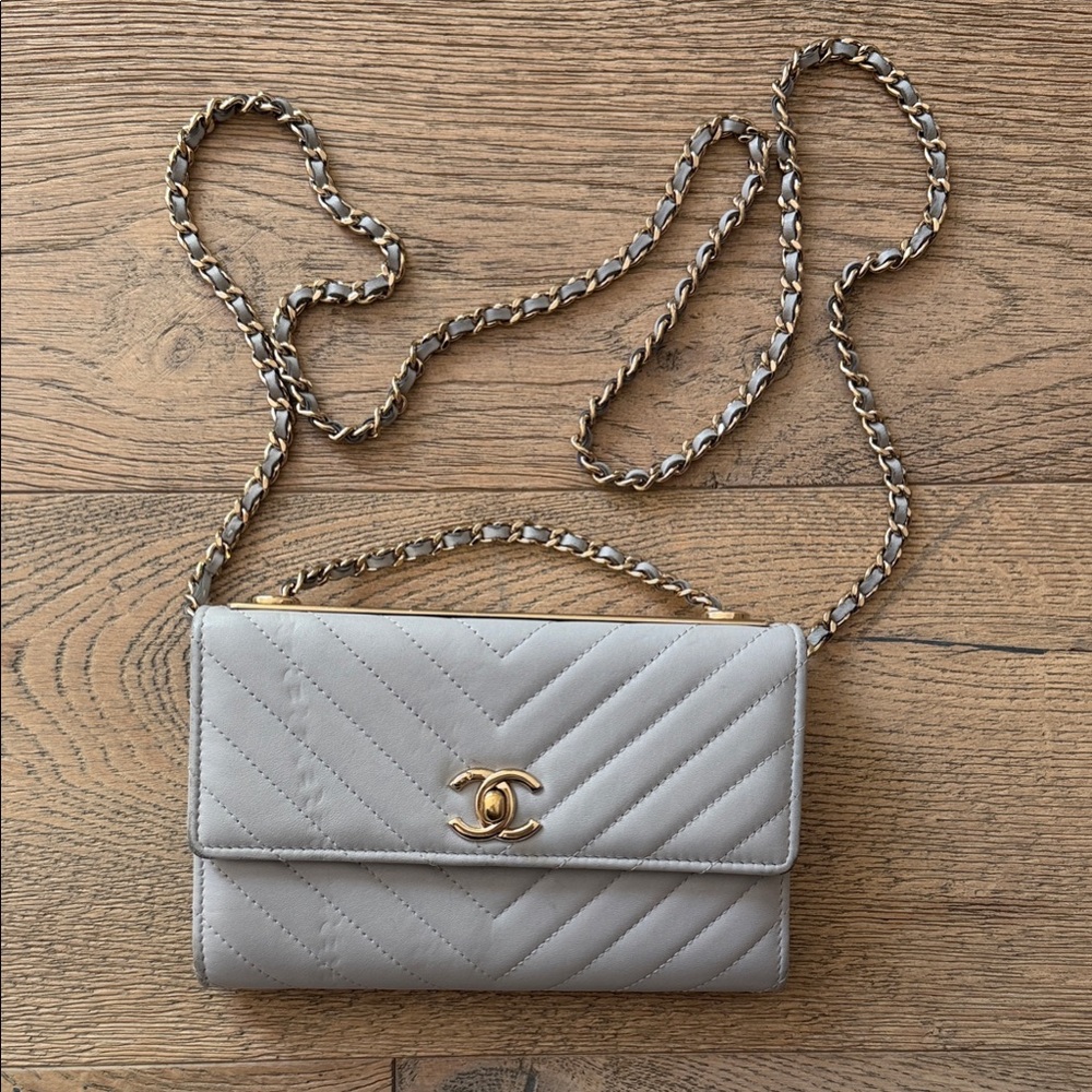 Chanel Silver / Grey Quilted Chevron Wallet on a Chain Crossbody Bag